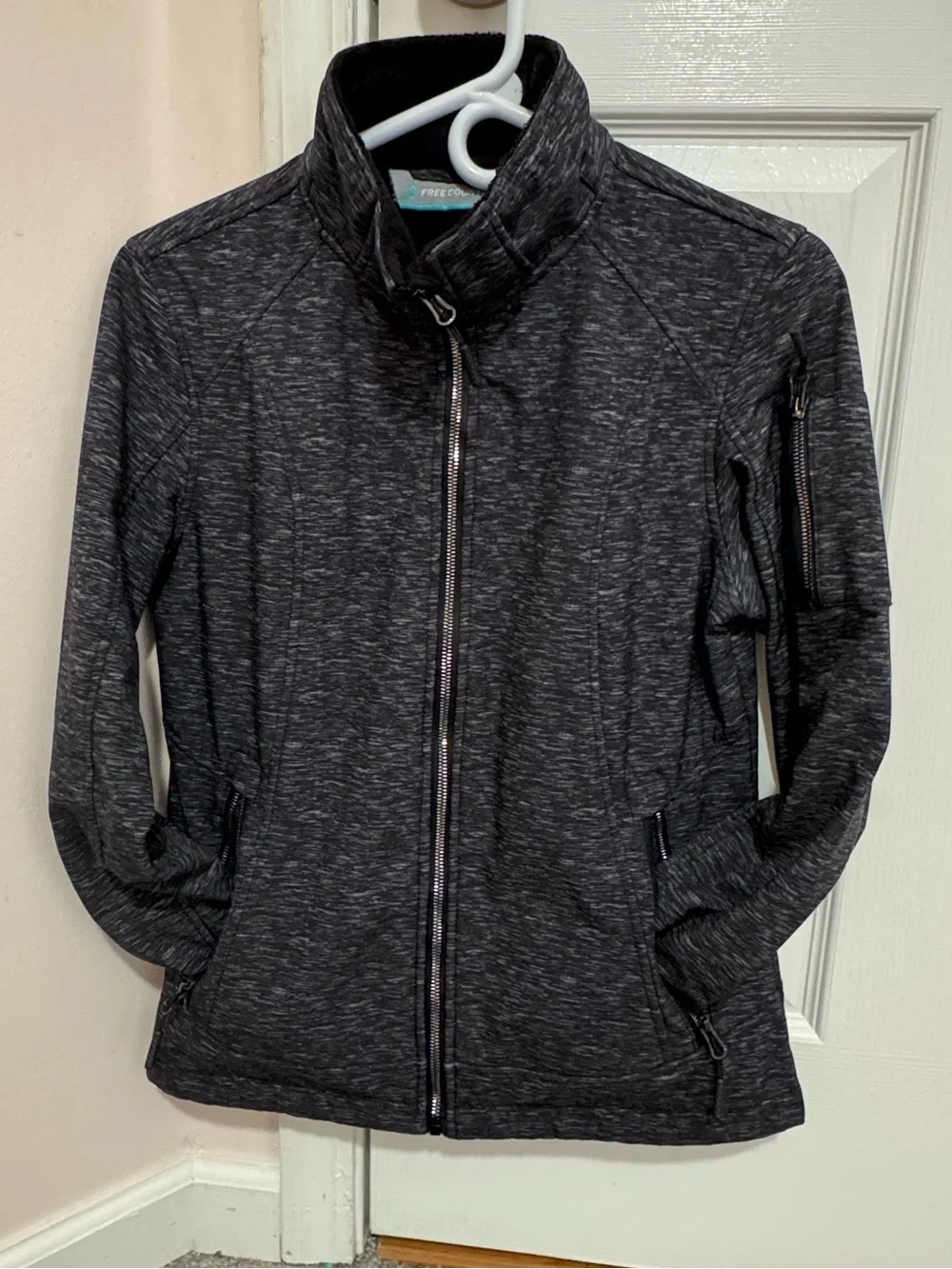 Free Country Women S Softshell Fleece Lined Full Zip Jacket Gray